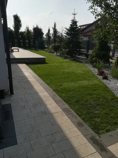 Ogród w kamieniu - zakładanie trawników